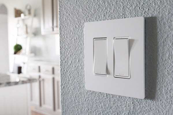 2 Gang - Screwless Wall Plate - Image 4