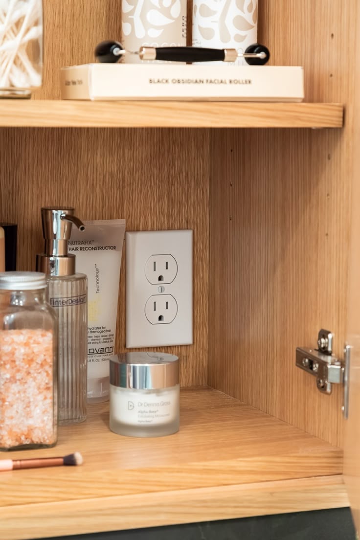 Interior Cabinet Outlet - Image 6